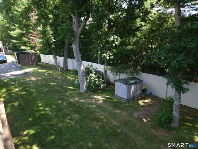 Building Photo - 371 Emmett St
