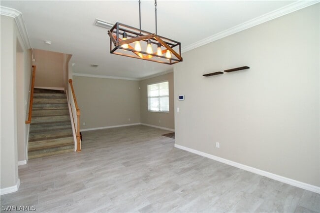 Building Photo - 2380 Fallglo St