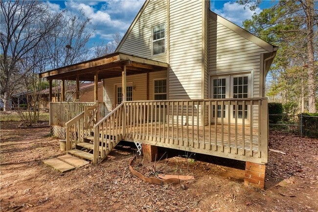 Building Photo - 2475 Nugget Dr SW