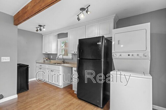 Building Photo - 860 Morgan Trail