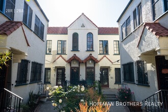 Building Photo - 649 N Spaulding Ave