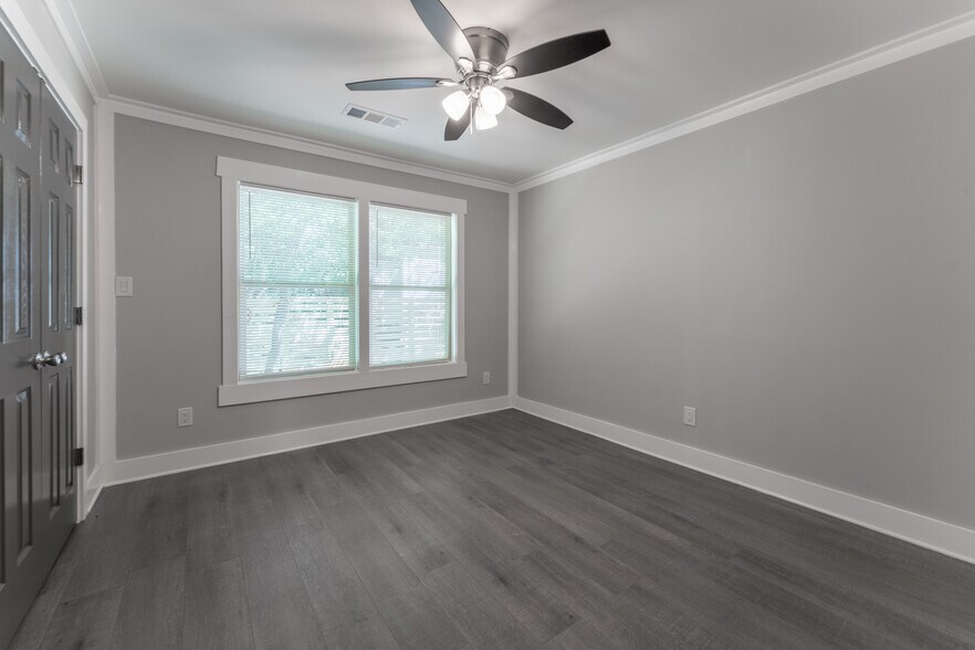 Building Photo - 176 Stanhope Cir NW