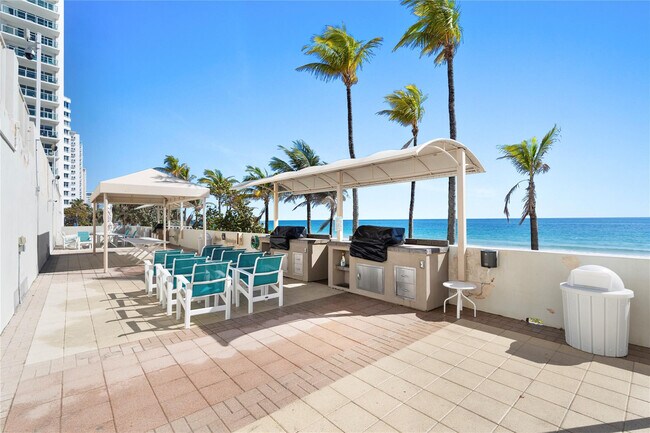 Building Photo - 3500 Galt Ocean Dr