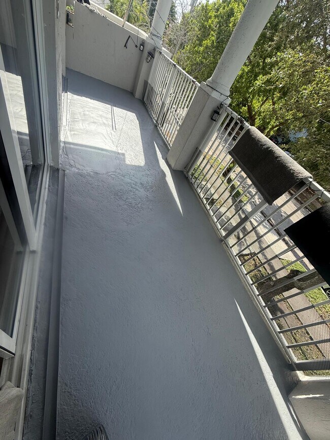 Building Photo - 1453 SW 3rd St