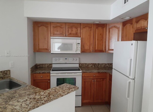 Primary Photo - 1401 Village Blvd