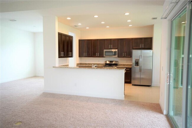 Building Photo - 30835 Spruceberry Ct