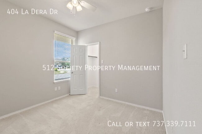 Building Photo - 404 La Dera Dr