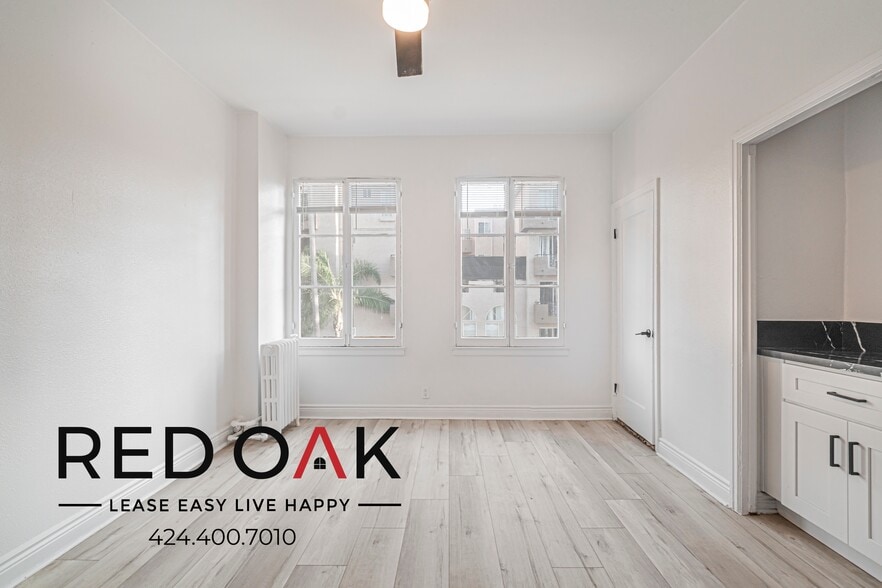 Building Photo - 3471 5th St