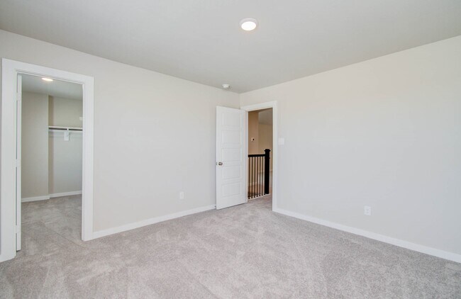 Building Photo - 21611 Sandy Dune Dr