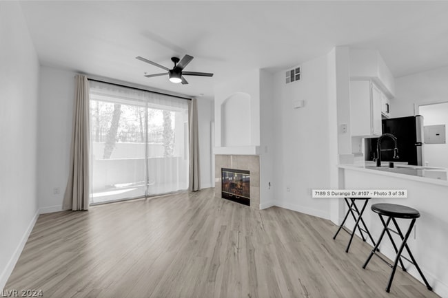 Super clean and central - 7189 S Durango Dr