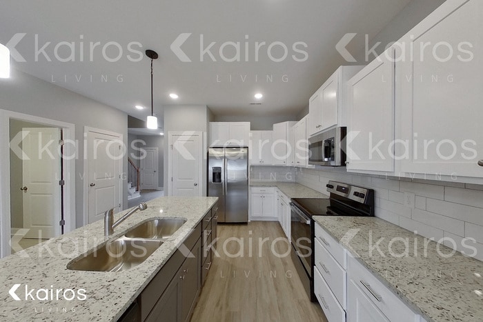 Building Photo - 3717 Oak Leaf Wy