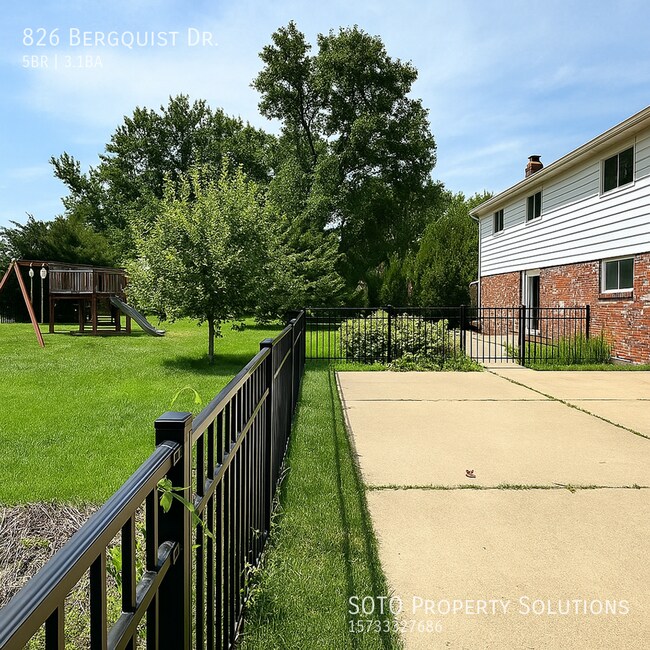 Building Photo - 826 Bergquist Dr