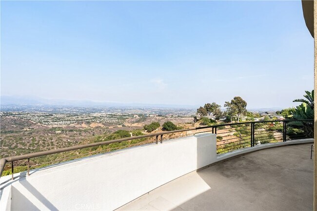 Building Photo - 3230 Tyrol Dr