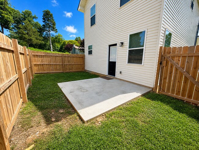 Building Photo - 4632 Freund St SW
