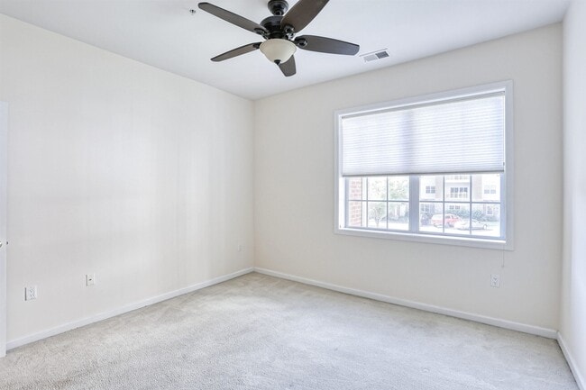 Building Photo - 6116 Warren's Way