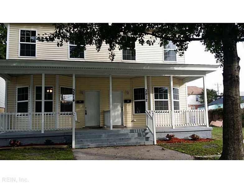 Building Photo - 3214 Bapaume Ave