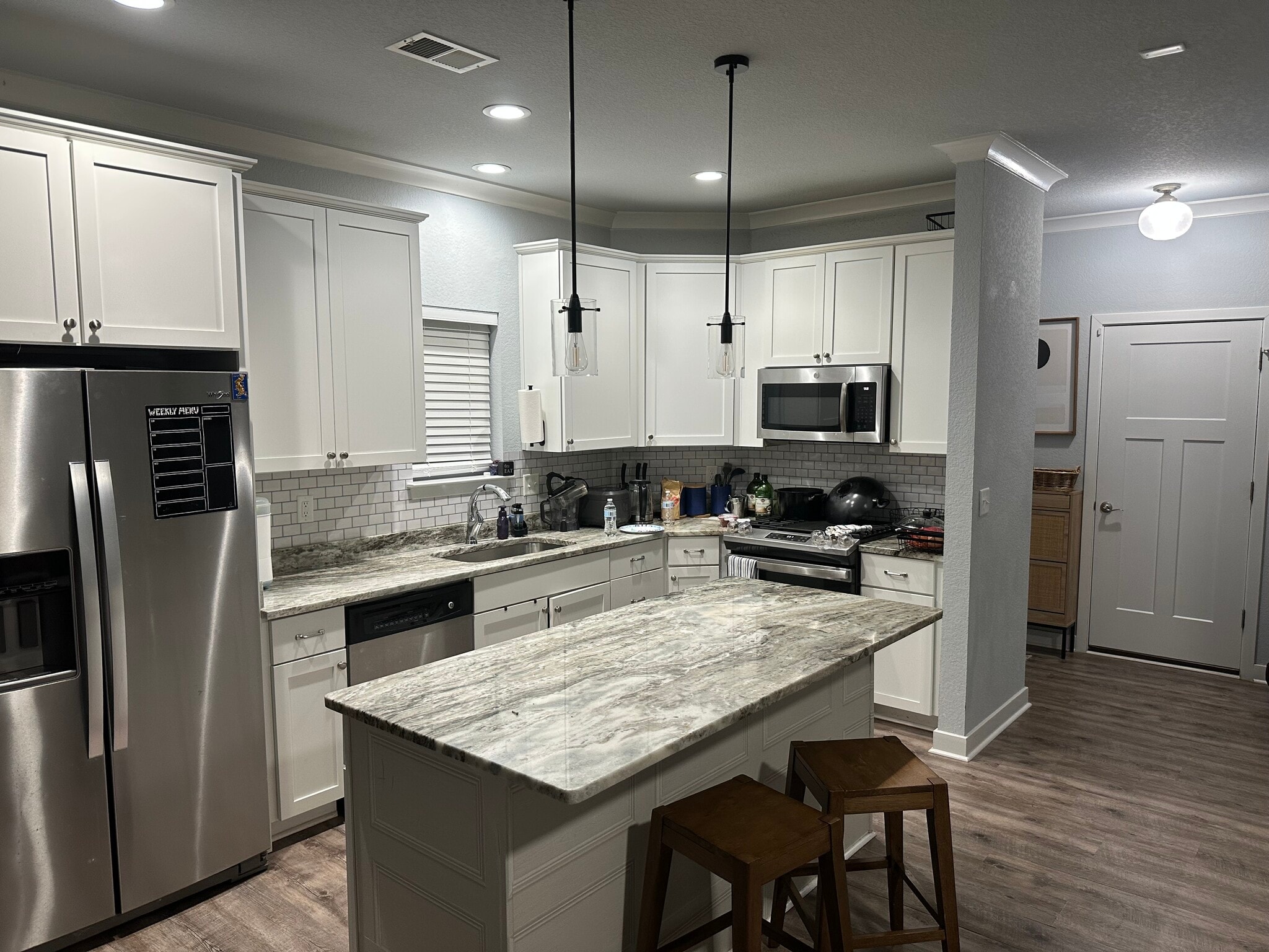 Kitchen - 4700 Kilby Dr