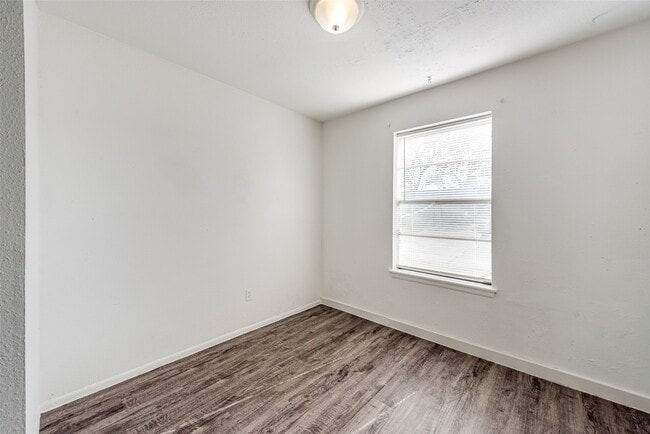 Building Photo - 3348 Scotch Moss Ln