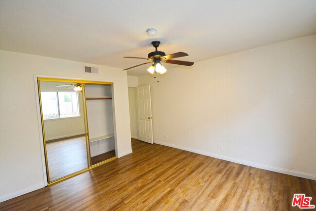 Building Photo - 3630 2nd Ave