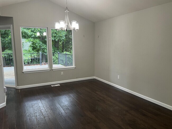 Building Photo - 1017 35th St Ct NW