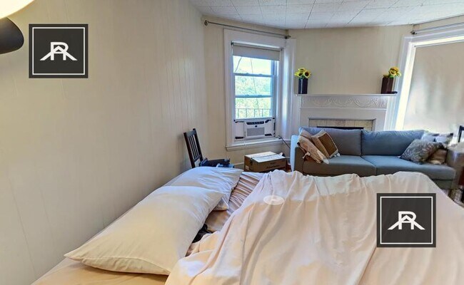 Building Photo - 0 bedroom in Brookline MA 02446