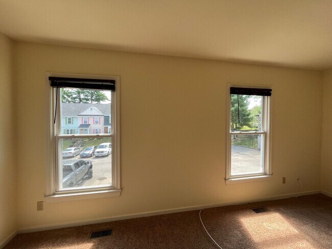 Building Photo - 8704 Hermitage Trace Cir