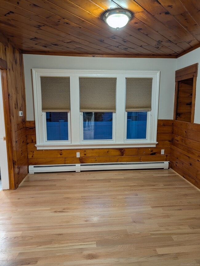 Building Photo - 93 Bailey Rd