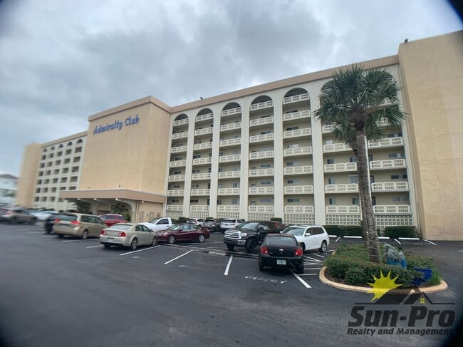 Building Photo - 3606 S Peninsula Dr