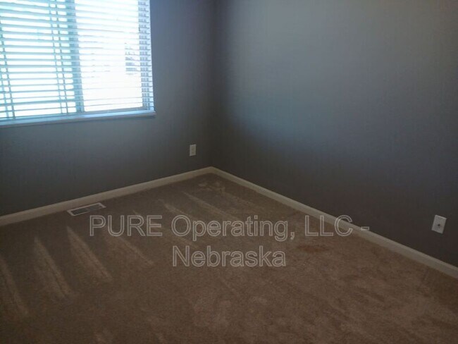 Building Photo - 7605 N 92nd Ave