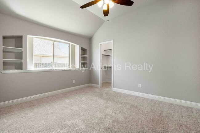 Building Photo - 213 Lariat Trail