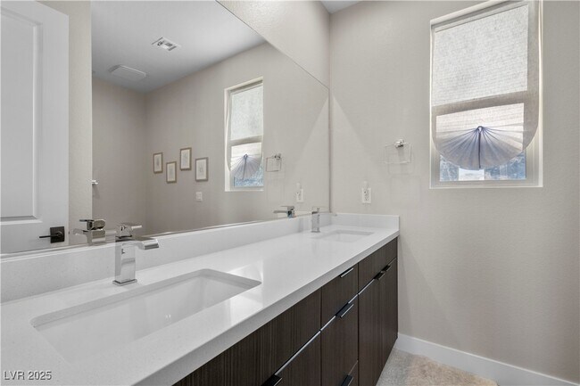 Building Photo - 2008 Peaceful Mesa Ct