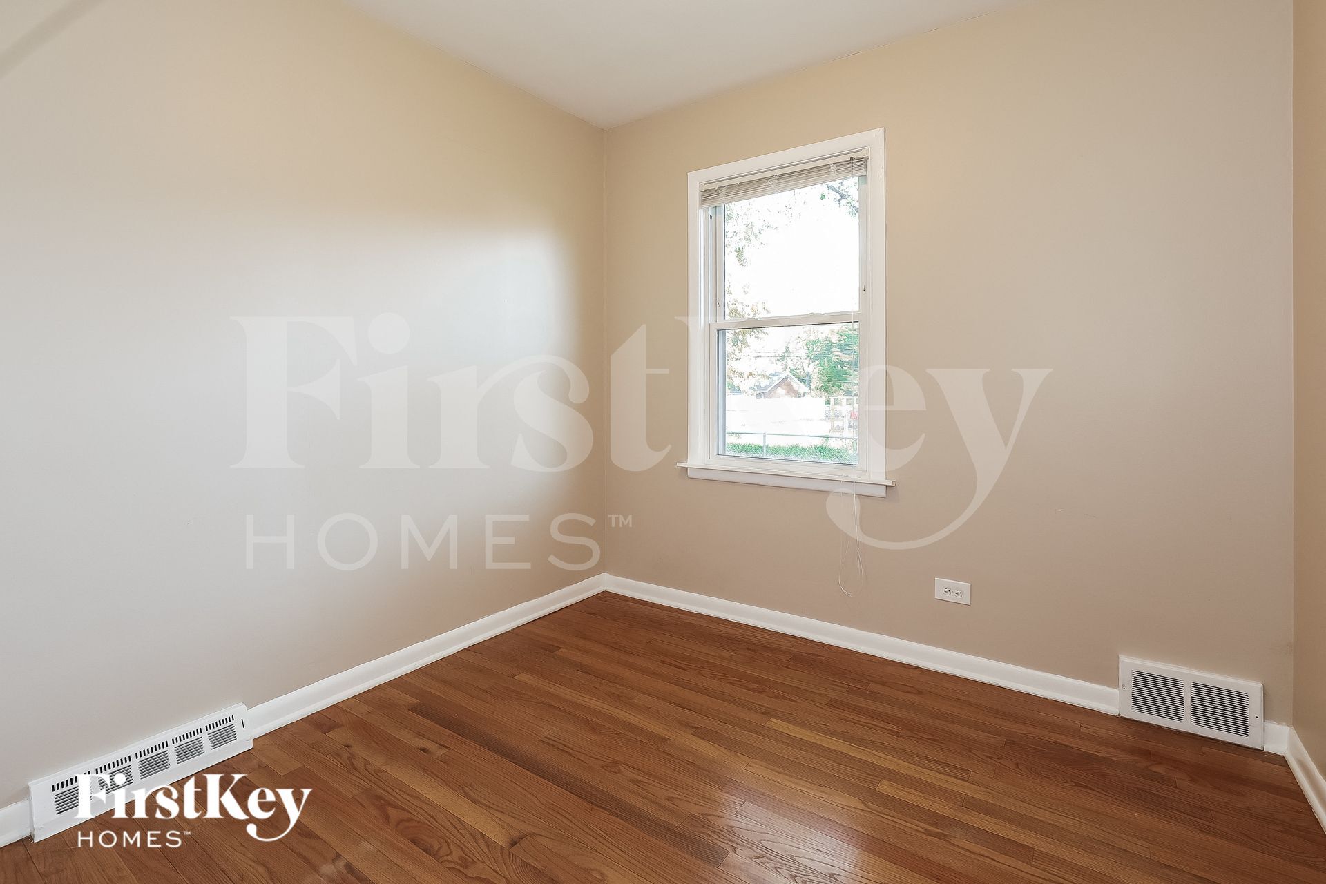 Building Photo - 87 S 2nd Ave