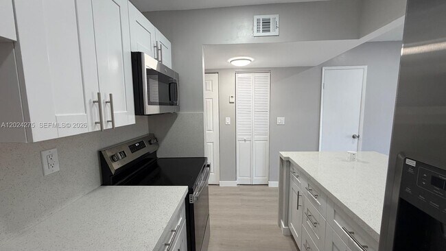 Building Photo - 5731 NW 37th St