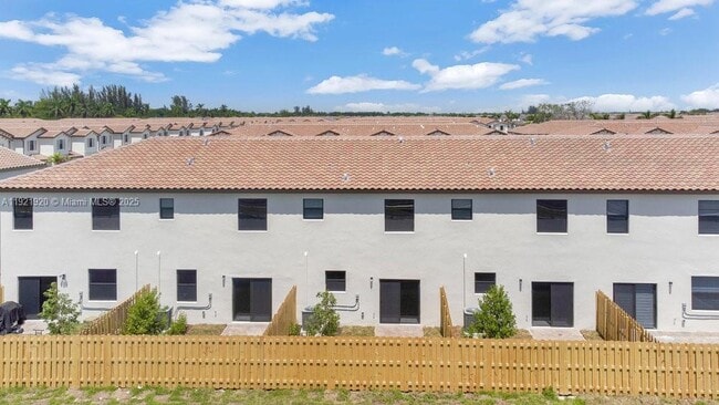 Building Photo - 11926 SW 247th Ter