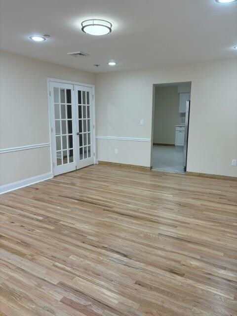 Building Photo - 260 Broadway