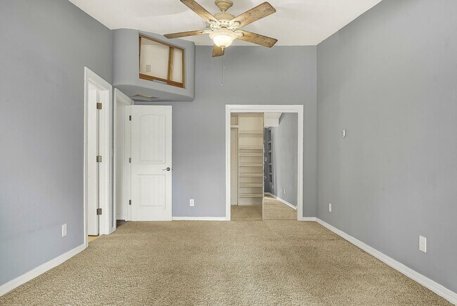 Building Photo - Upper Valley 3 Bedroom 2 Bath