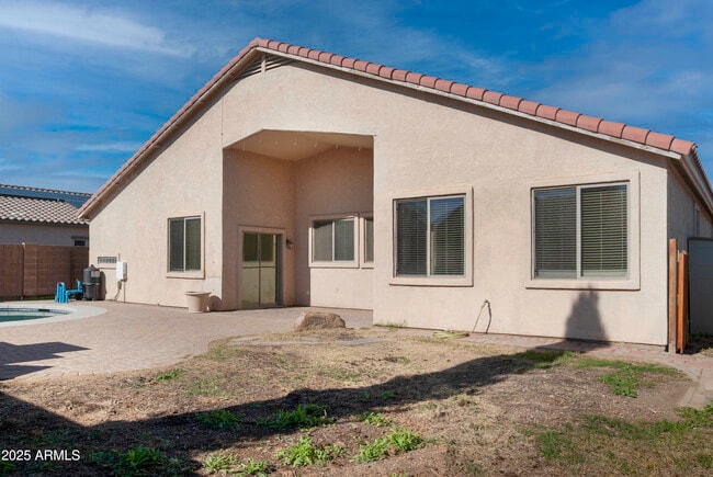 Building Photo - 46011 W Keller Dr