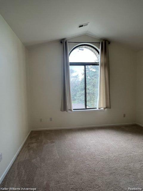 Building Photo - 42672 Lilley Pointe Dr