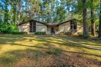 Building Photo - 7916 Skipper Ln