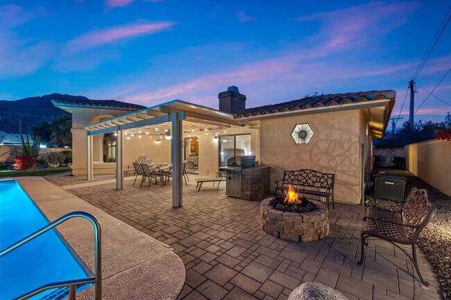 Building Photo - 53720 Avenida Carranza