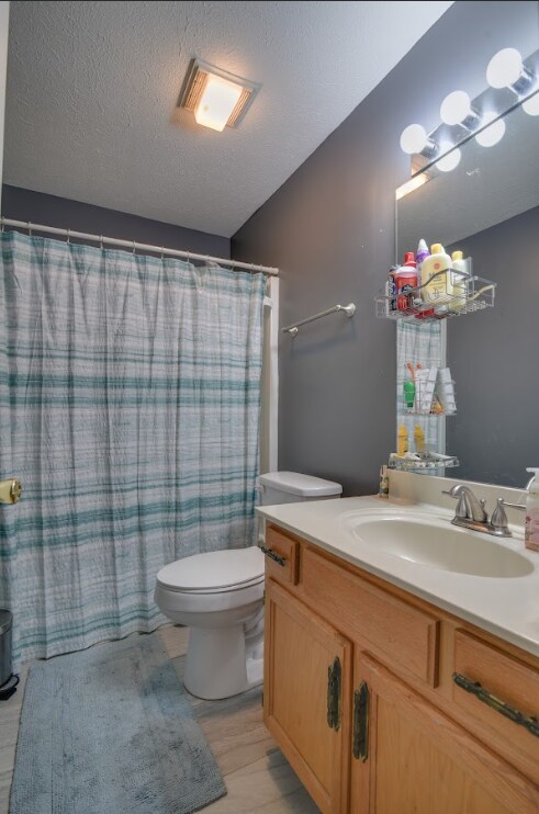 Building Photo - Beautiful 4BR Mt. Juliet Home in Top Schoo...