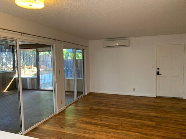 Building Photo - Waipio Gentry Home - 3 bedroom, 2.5 bath w...