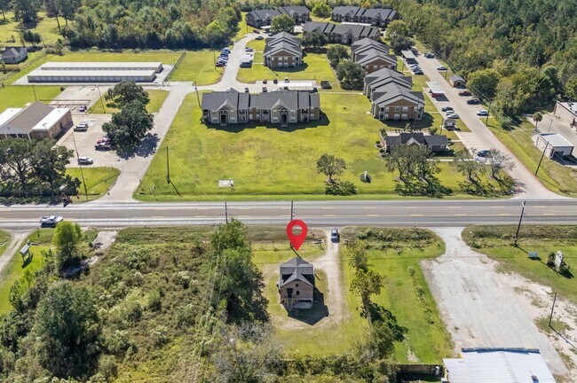 Building Photo - 1420 FM 1960