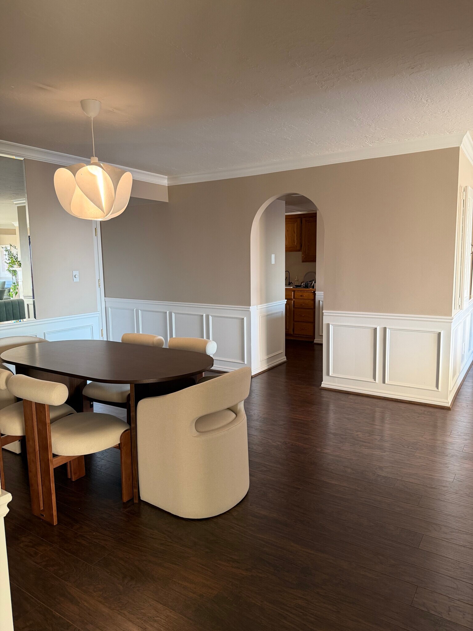 Building Photo - 426 S 1000 E