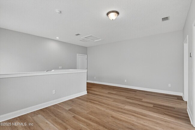 Building Photo - 105 Wye Rd