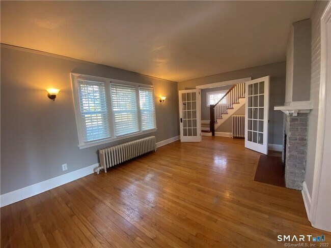 Building Photo - 71 Fennbrook Rd