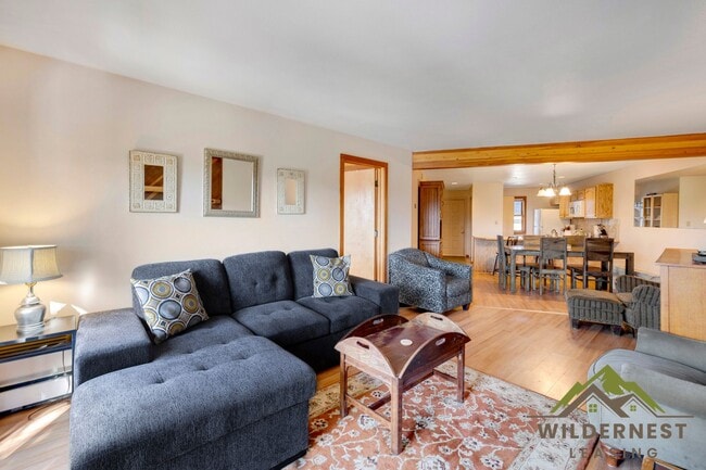 Building Photo - Bright and Welcoming Fully Furnished 2 Bedroom/2Bath Condo In Wildernest- All Utilities included