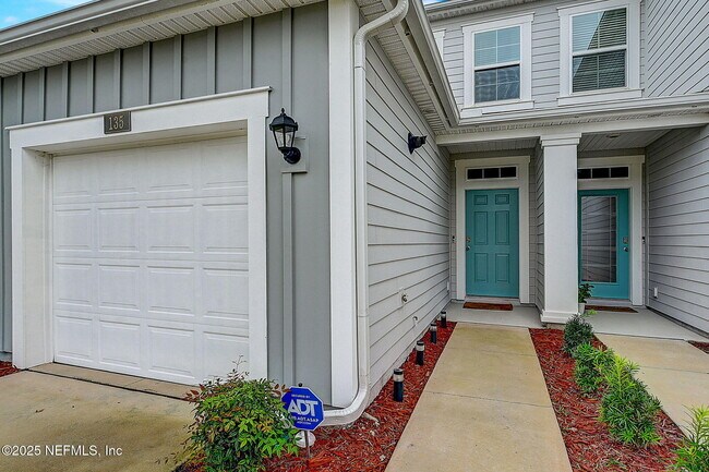 Building Photo - 135 Coastline Wy