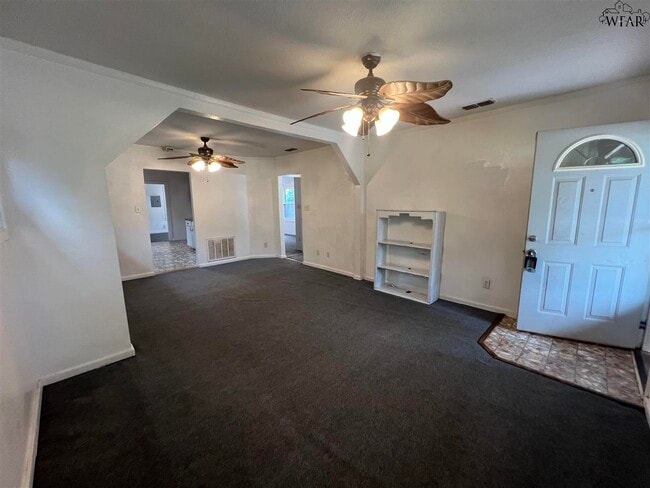 Building Photo - 2310 Talunar Ln