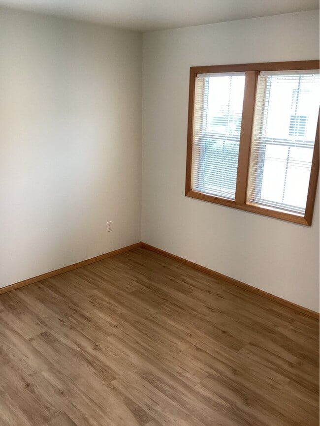 Building Photo - 648 NW Coast St